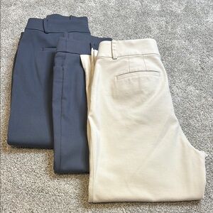 Set of 3 LOFT Julie Fit Pants / Cropped